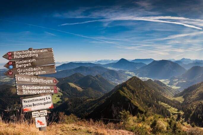 Schulplatz für Auszubildende Pflege der Kooperationspartner (w/m/d) Start April / Traunstein, 2. Bild