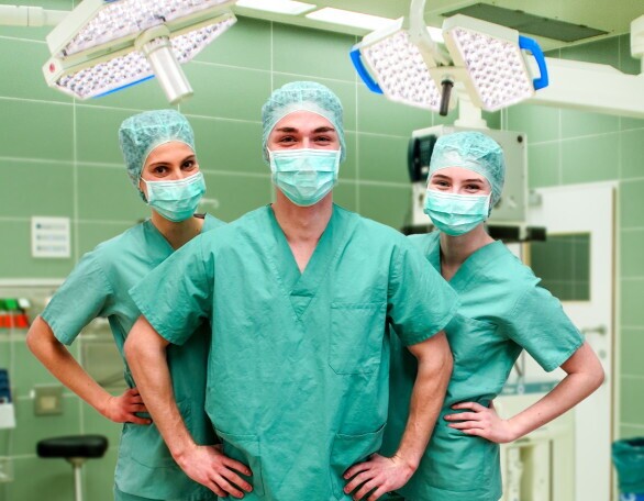 Fachverantwortliche OP-Pflegekraft (w/m/d) Funktionsdienst OP / Gefäßchirurgie / Thoraxchirurgie / Plastische - Rekonstruktions- und Ästhetische Chirurgie, 1. Bild